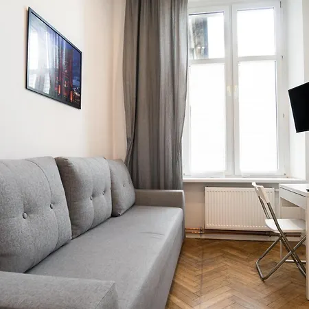 Dream Aparts - Rewolucji מלון דירות *