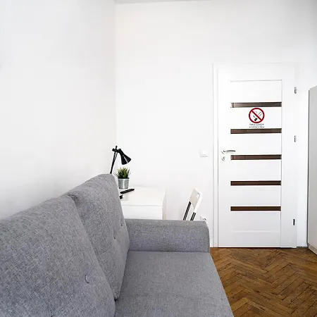 Dream Aparts - Rewolucji * Lodz