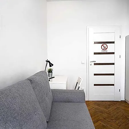 Lägenhetshotell Podwojny Pokoj Z Prywatna Lazienka
